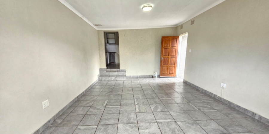 To Let 2 Bedroom Property for Rent in Eastleigh Gauteng