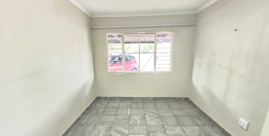 To Let 2 Bedroom Property for Rent in Eastleigh Gauteng