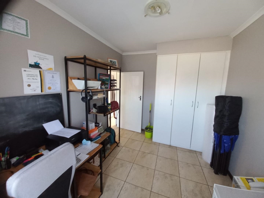 To Let 2 Bedroom Property for Rent in Riversdale Gauteng