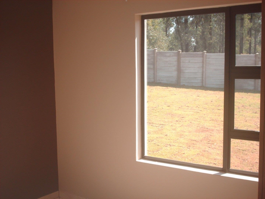 To Let 3 Bedroom Property for Rent in Kookrus Gauteng