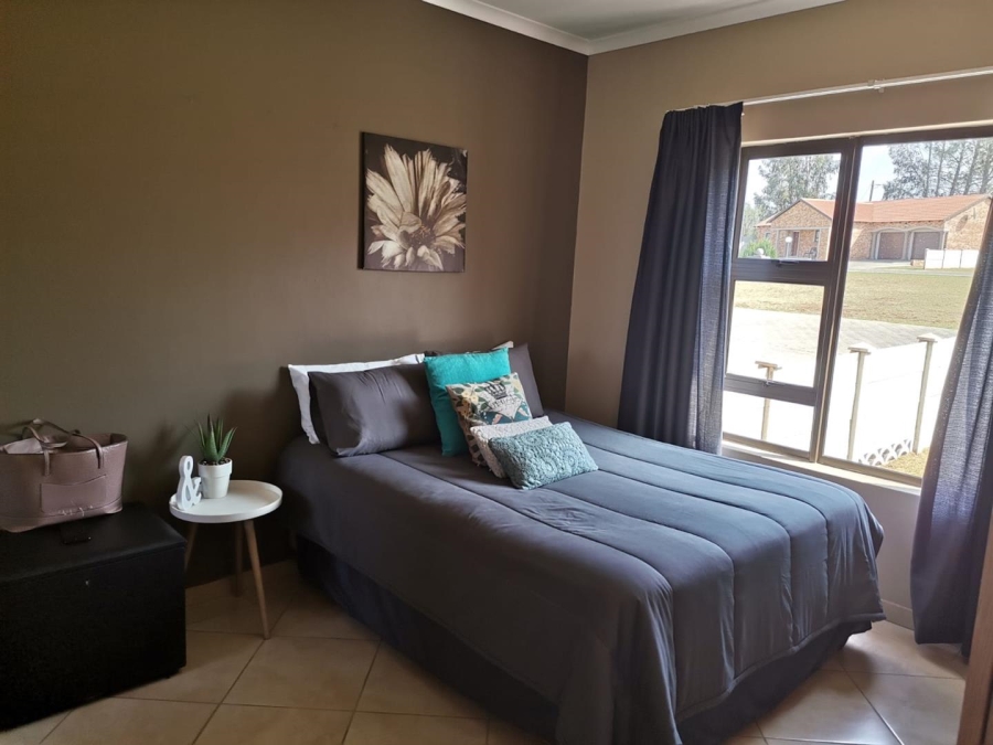 To Let 3 Bedroom Property for Rent in Kookrus Gauteng