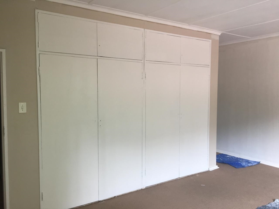 To Let 2 Bedroom Property for Rent in Sandown Gauteng