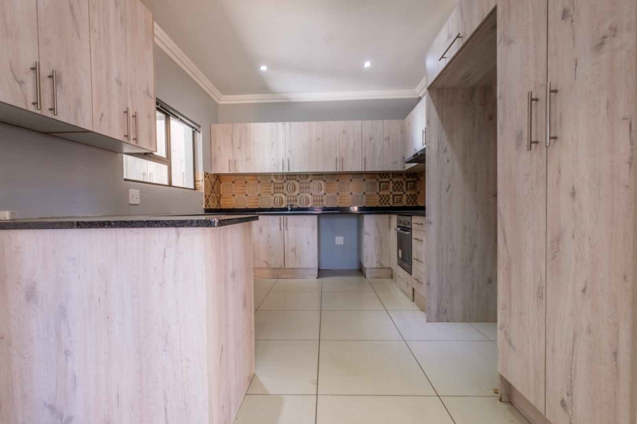 3 Bedroom Property for Sale in Brentwood Gauteng