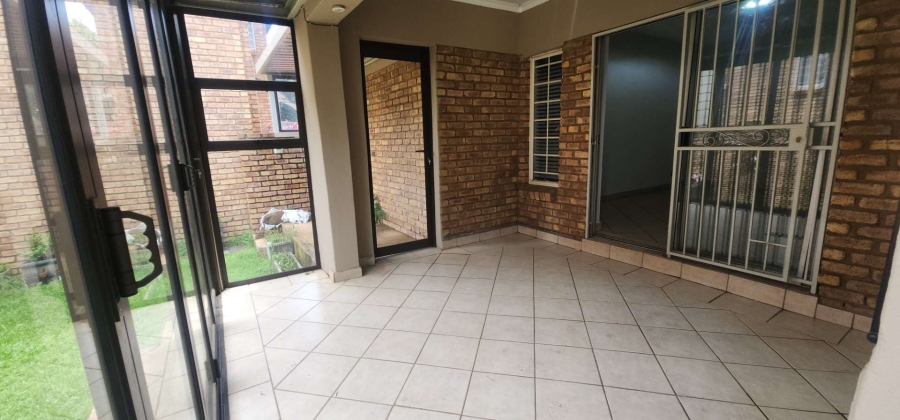 2 Bedroom Property for Sale in Celtisdal Gauteng