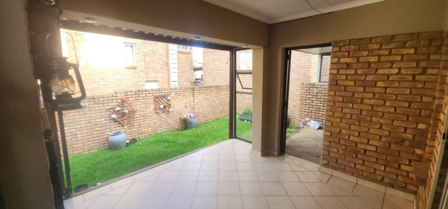 2 Bedroom Property for Sale in Celtisdal Gauteng