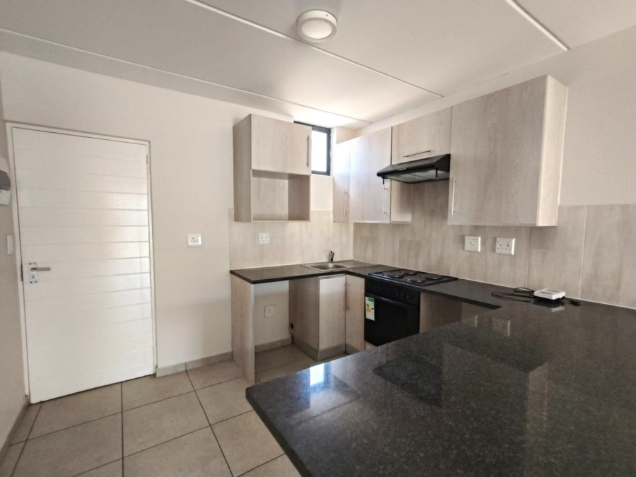 To Let 1 Bedroom Property for Rent in Ferndale Gauteng