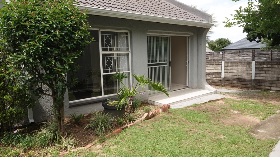 To Let 1 Bedroom Property for Rent in Randpark Gauteng