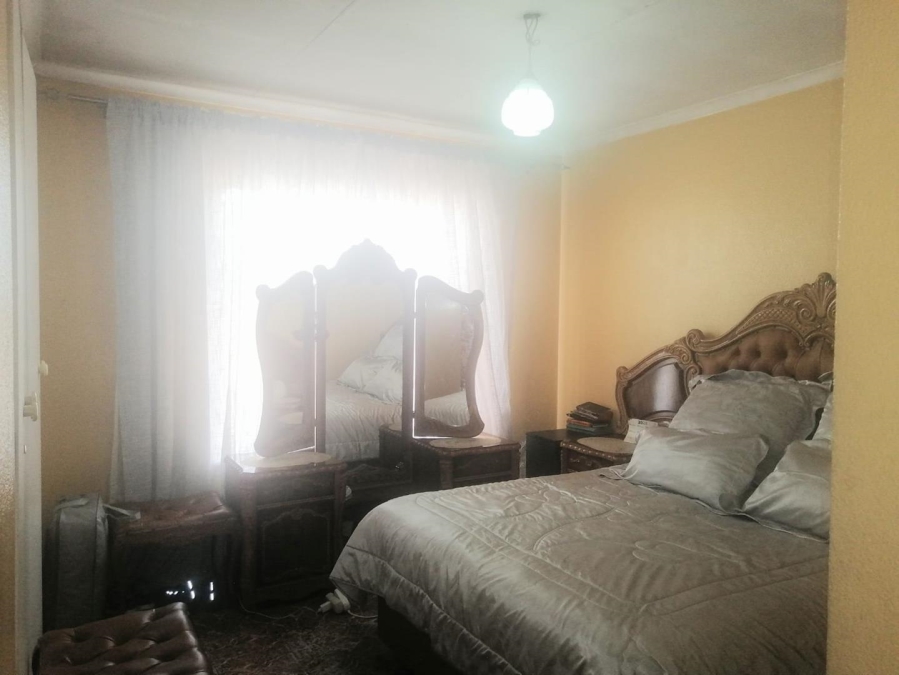 3 Bedroom Property for Sale in Tokoza Gardens Gauteng