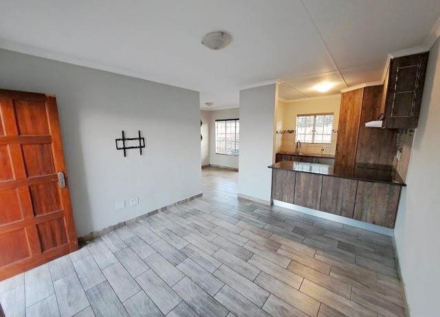 2 Bedroom Property for Sale in Hennopspark Gauteng