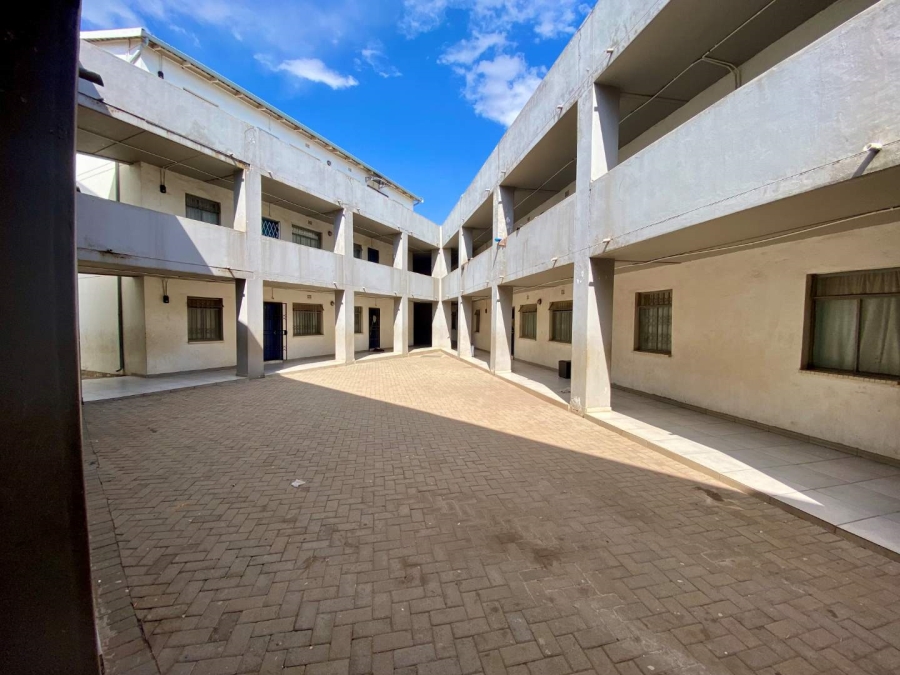 2 Bedroom Property for Sale in Fleurhof Gauteng