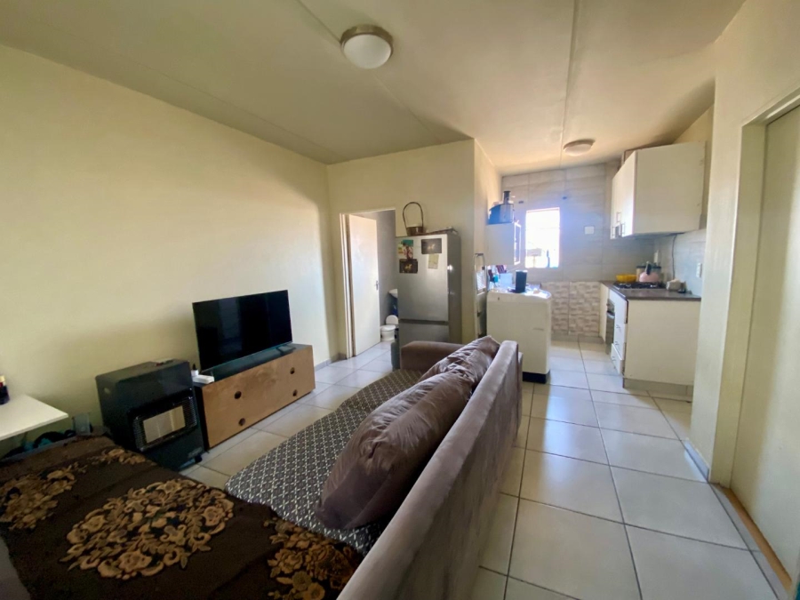 2 Bedroom Property for Sale in Fleurhof Gauteng