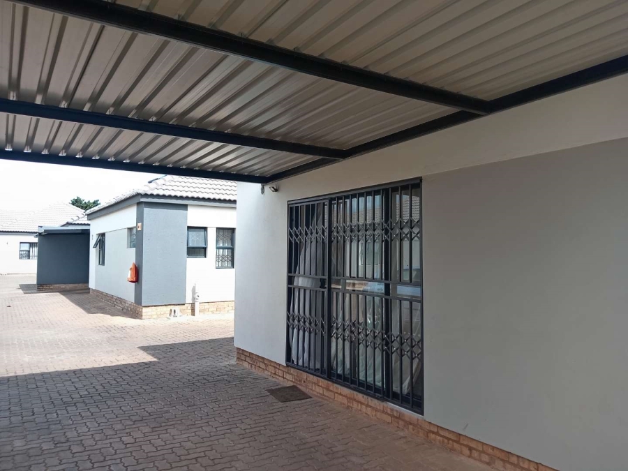 3 Bedroom Property for Sale in Chantelle Gauteng