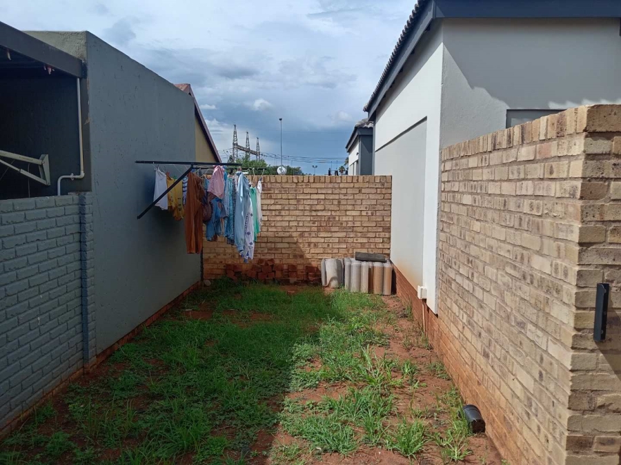 3 Bedroom Property for Sale in Chantelle Gauteng