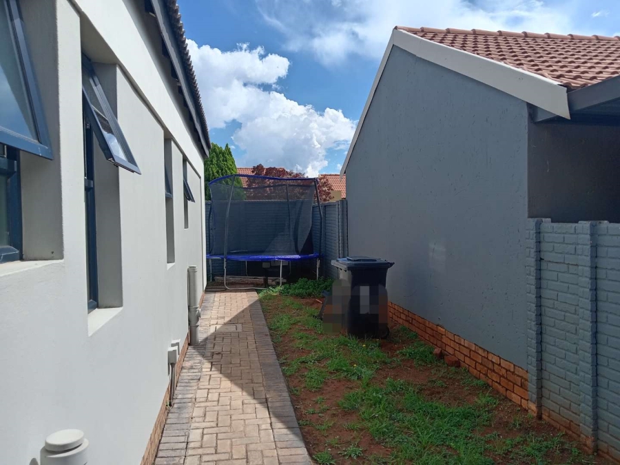 3 Bedroom Property for Sale in Chantelle Gauteng