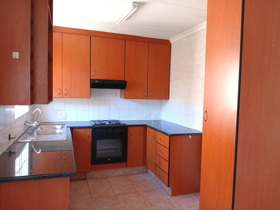 2 Bedroom Property for Sale in Equestria Gauteng