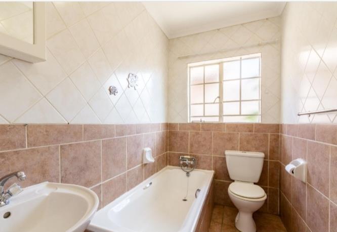 2 Bedroom Property for Sale in Equestria Gauteng