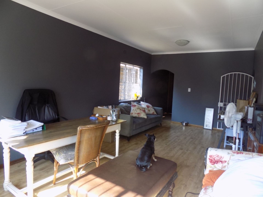 To Let 1 Bedroom Property for Rent in River Club Gauteng