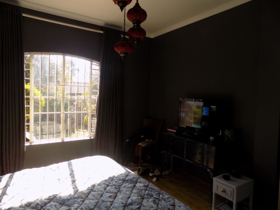 To Let 1 Bedroom Property for Rent in River Club Gauteng