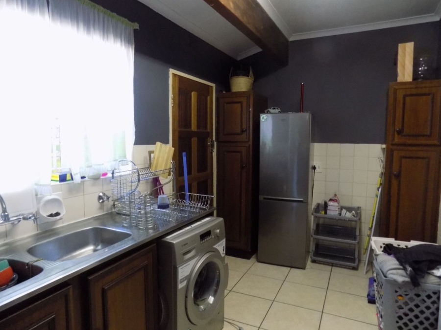 To Let 1 Bedroom Property for Rent in River Club Gauteng