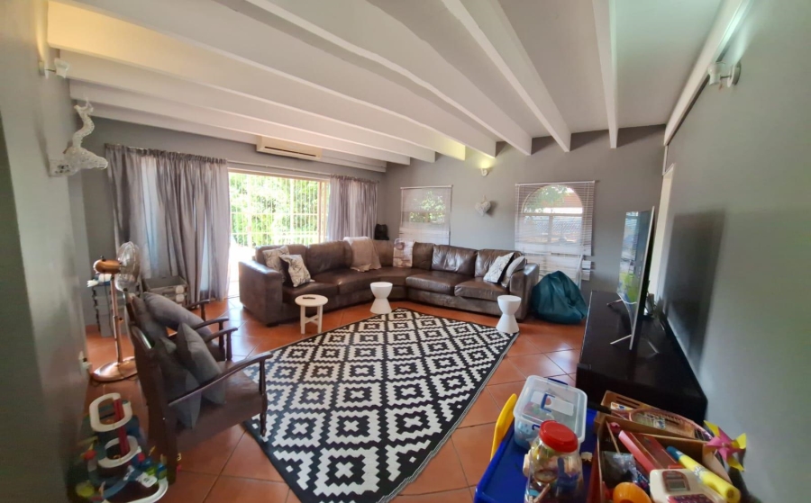 To Let 4 Bedroom Property for Rent in Eldoraigne Gauteng