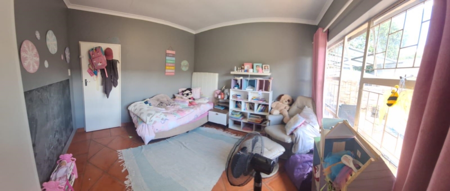 To Let 4 Bedroom Property for Rent in Eldoraigne Gauteng