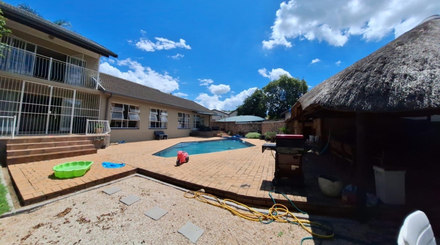 To Let 4 Bedroom Property for Rent in Eldoraigne Gauteng