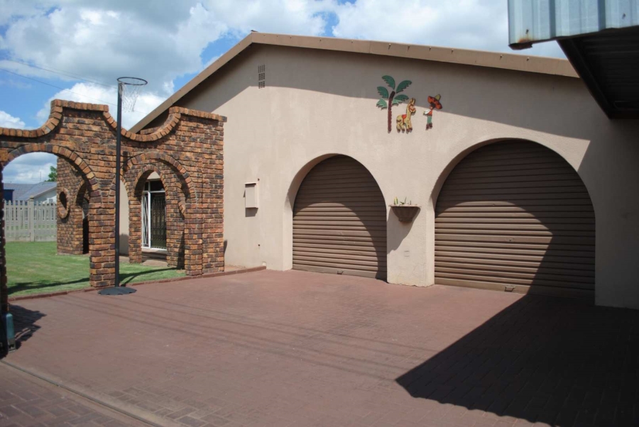 3 Bedroom Property for Sale in Riversdale Gauteng