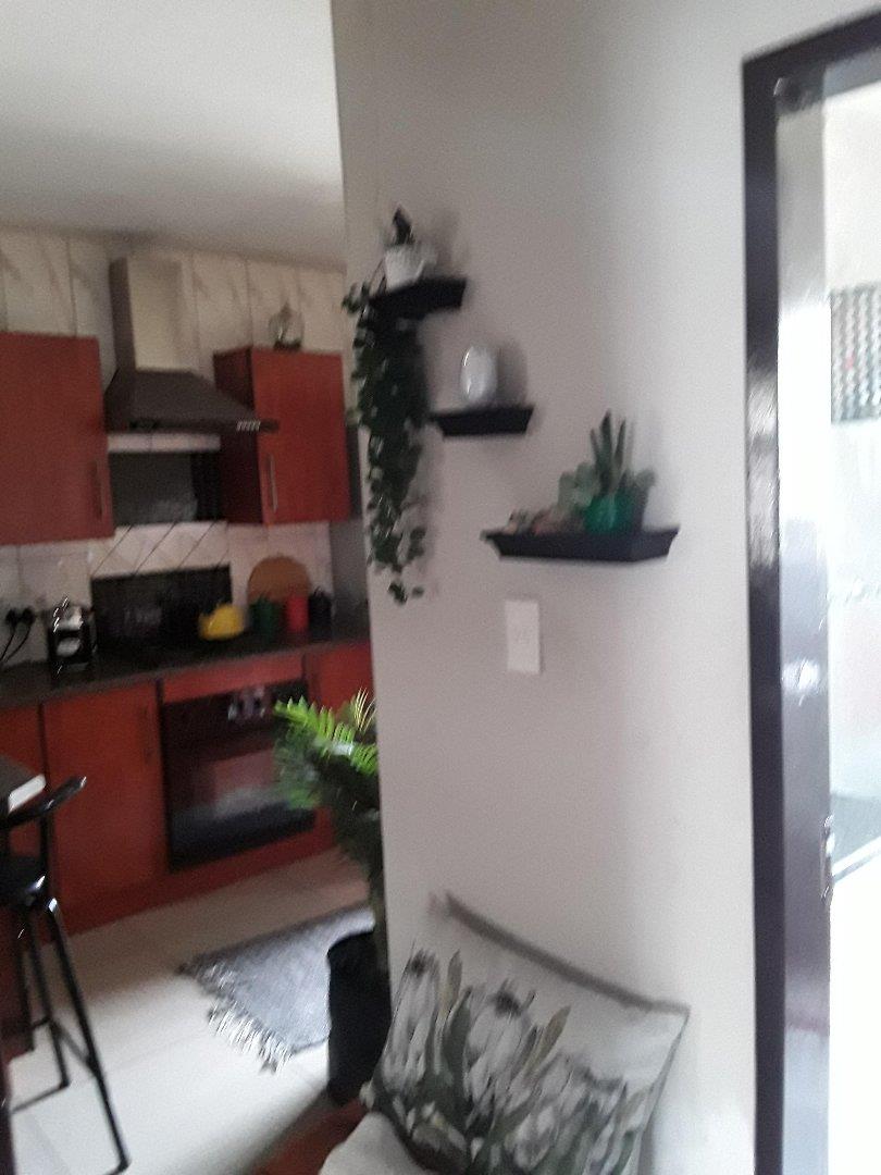 2 Bedroom Property for Sale in Elspark Gauteng