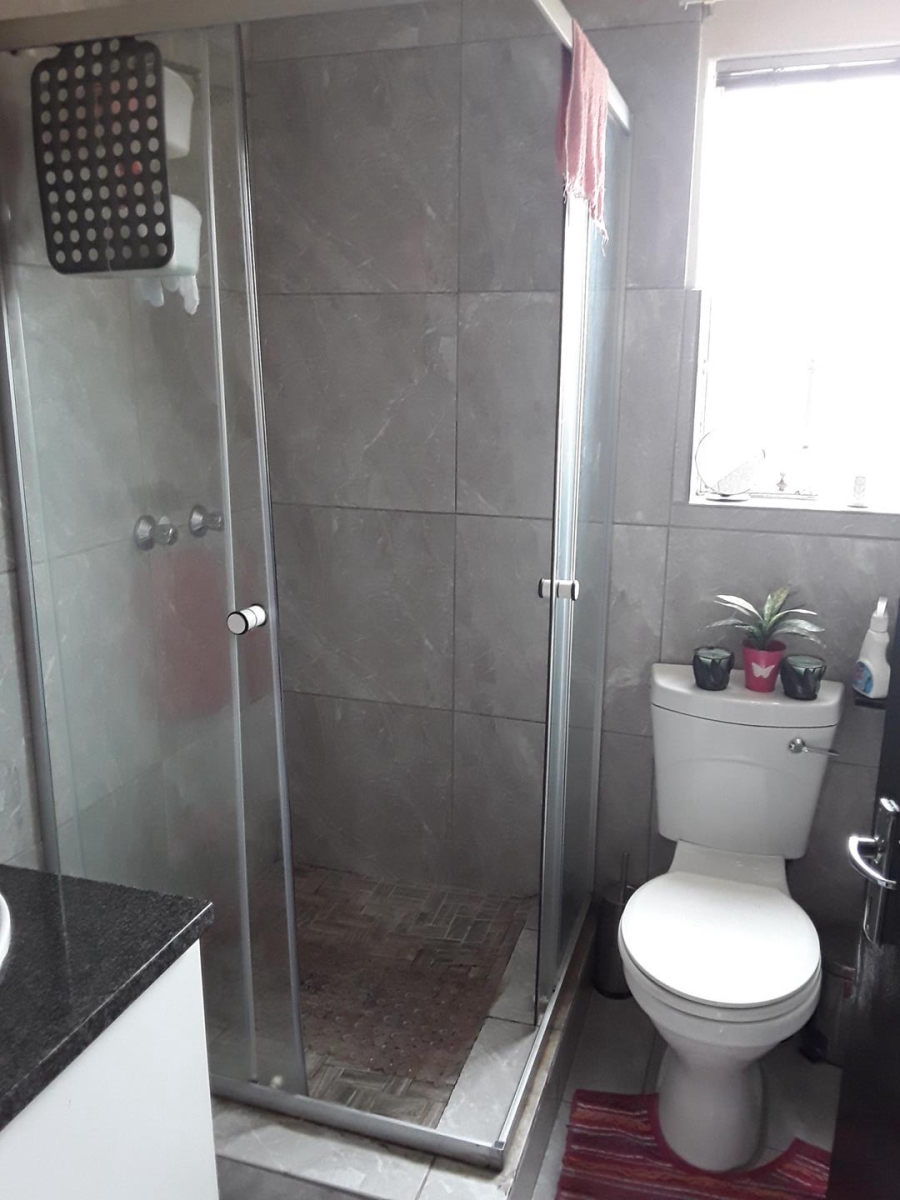 2 Bedroom Property for Sale in Elspark Gauteng