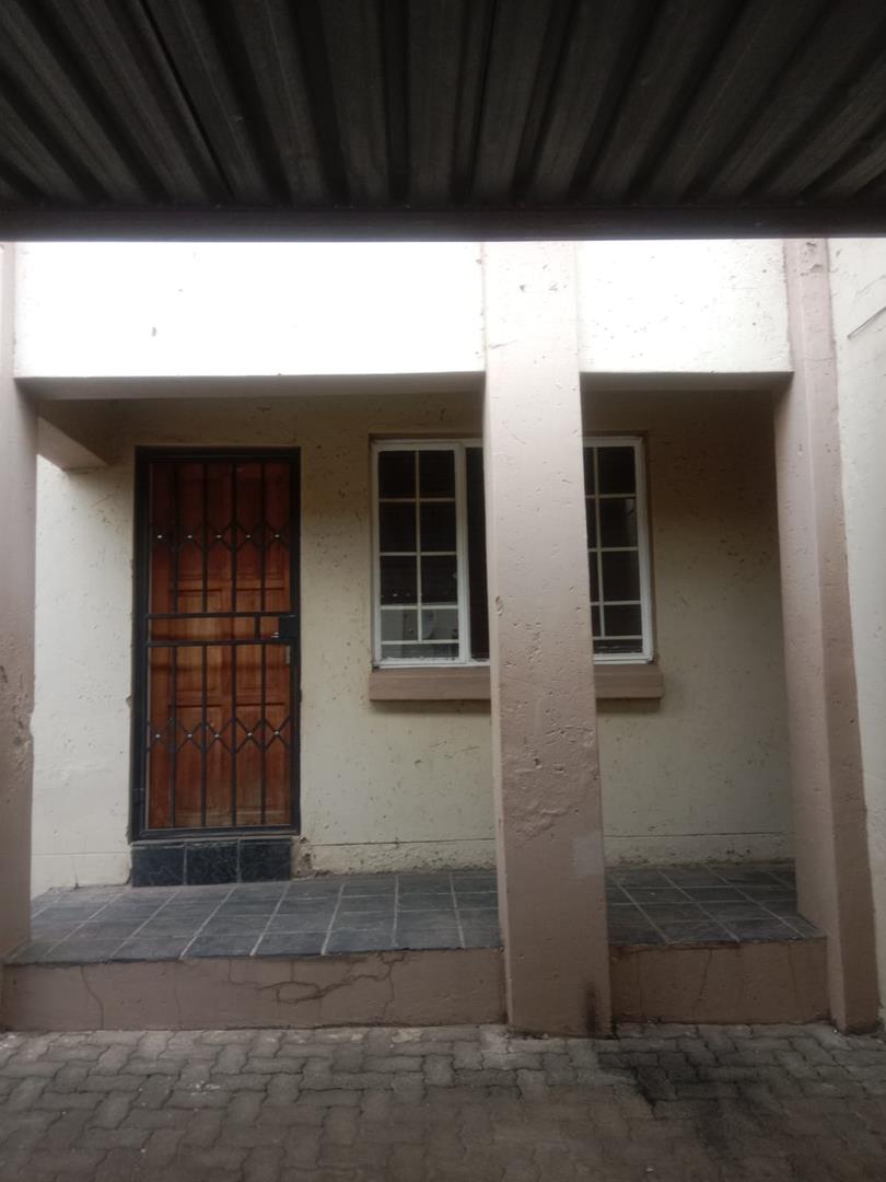 2 Bedroom Property for Sale in Elspark Gauteng