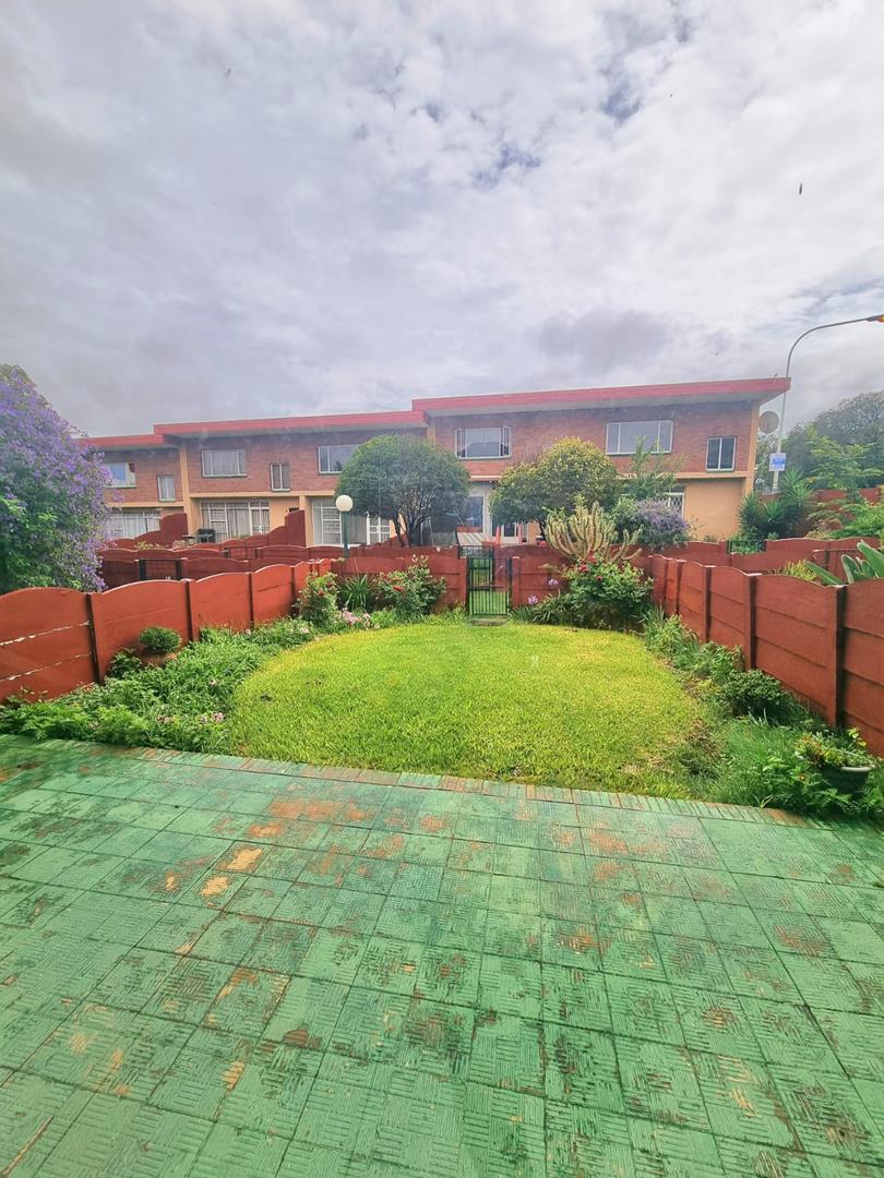 2 Bedroom Property for Sale in Witfield Gauteng