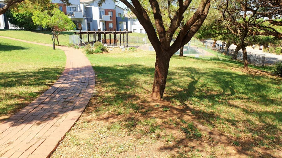 To Let 3 Bedroom Property for Rent in Jackal Creek Golf Estate Gauteng