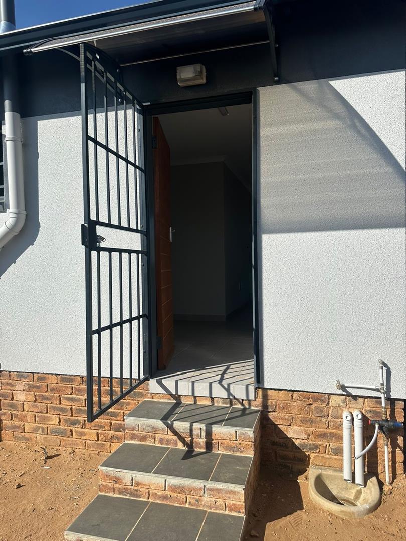 To Let 3 Bedroom Property for Rent in Mahube Valley Gauteng