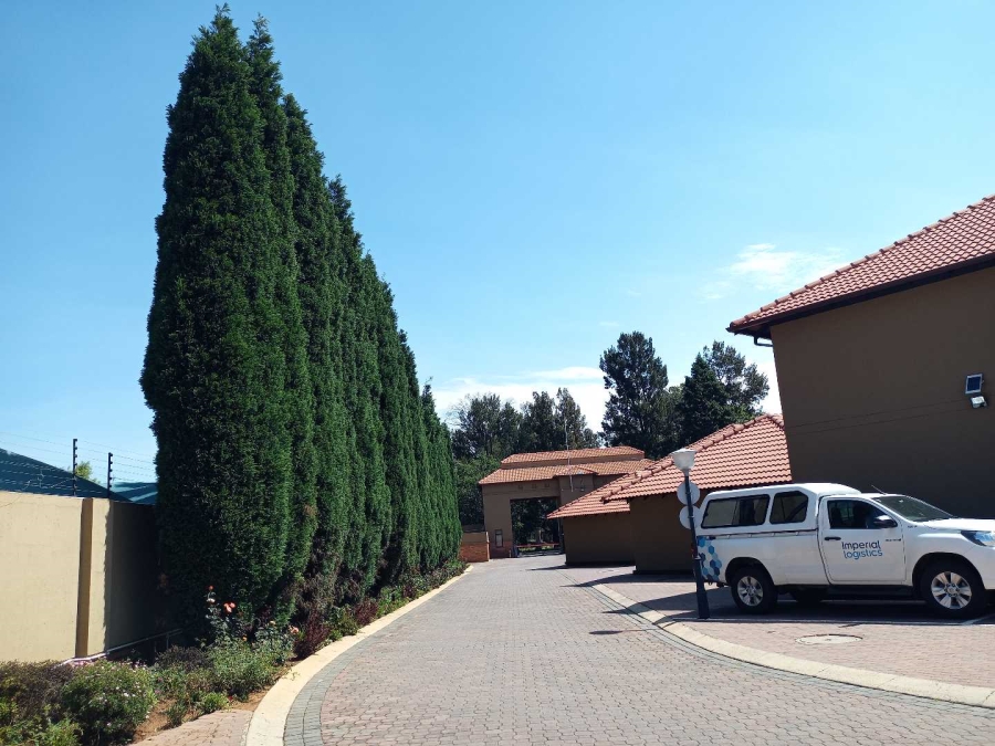 To Let 2 Bedroom Property for Rent in Comet Gauteng