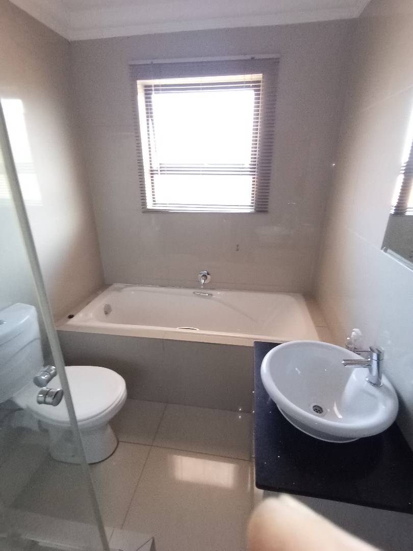 To Let 2 Bedroom Property for Rent in Comet Gauteng