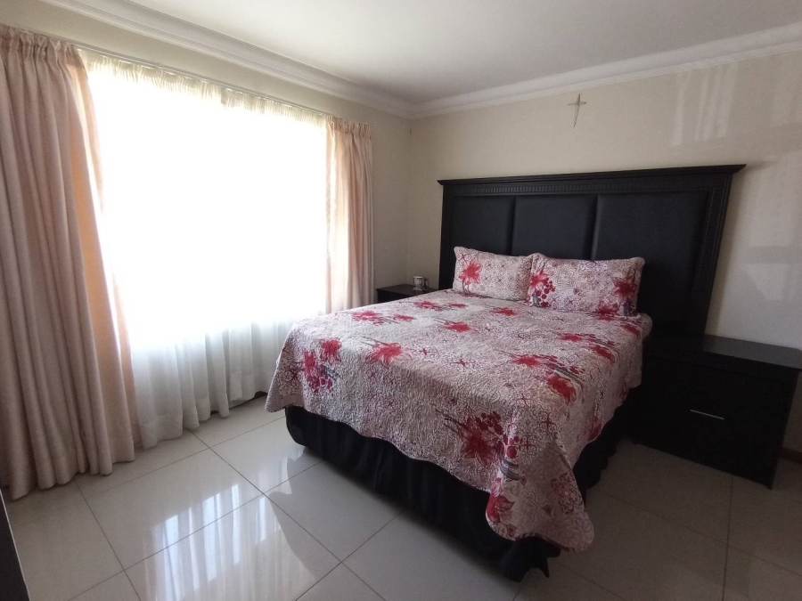 To Let 2 Bedroom Property for Rent in Comet Gauteng