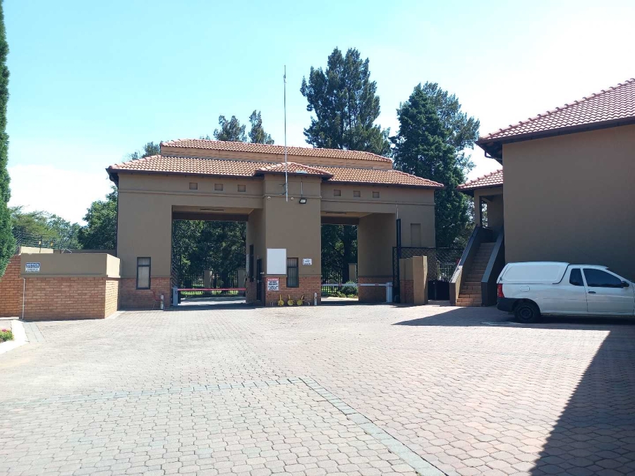 To Let 2 Bedroom Property for Rent in Comet Gauteng