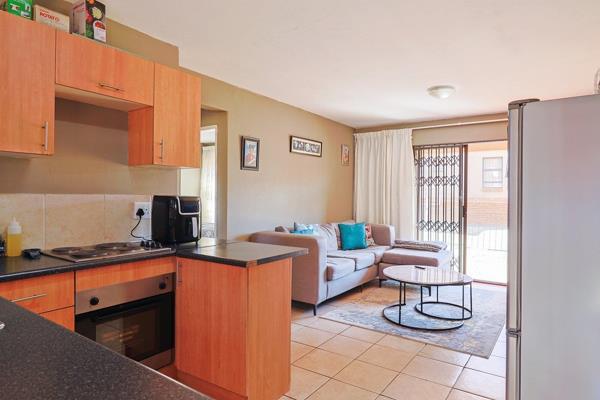 2 Bedroom Property for Sale in Vorna Valley Gauteng