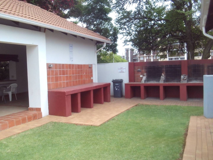 To Let 2 Bedroom Property for Rent in Groenkloof Gauteng