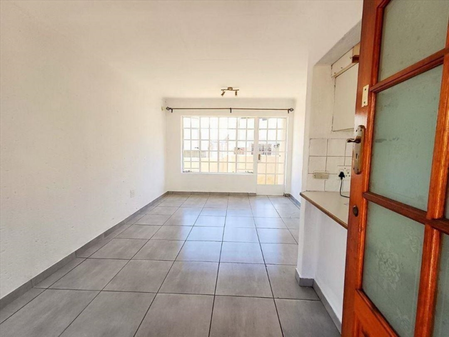 2 Bedroom Property for Sale in Esther Park Gauteng