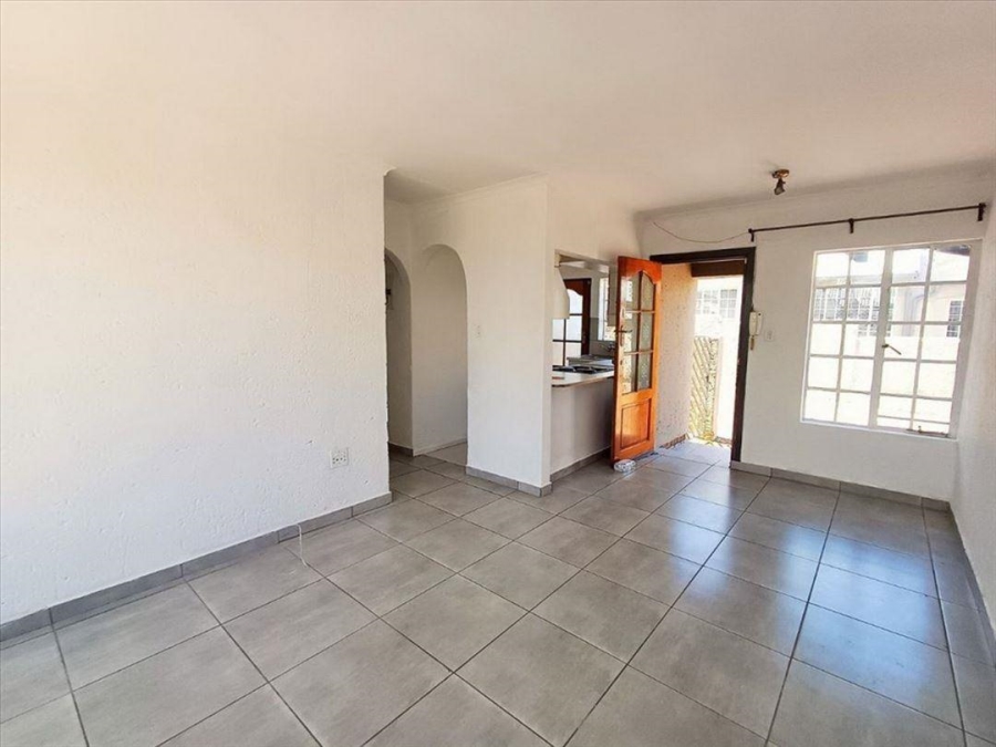 2 Bedroom Property for Sale in Esther Park Gauteng