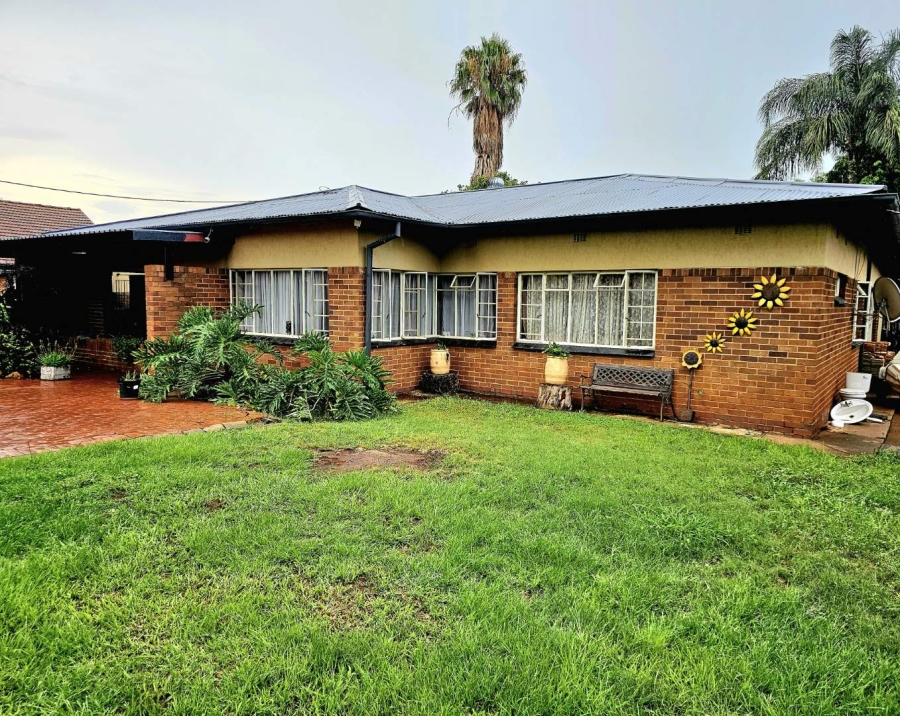 4 Bedroom Property for Sale in Daspoort Gauteng