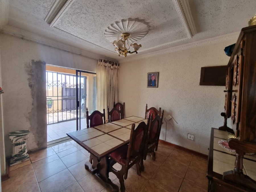 3 Bedroom Property for Sale in Mapetla Gauteng