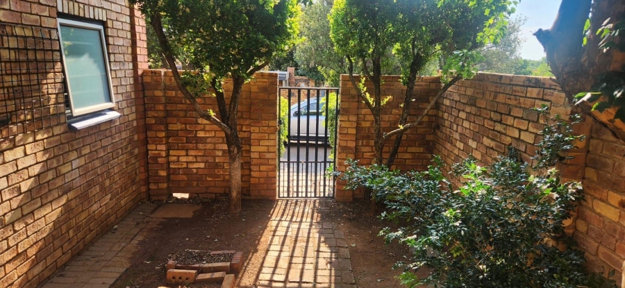 3 Bedroom Property for Sale in Clubview Gauteng