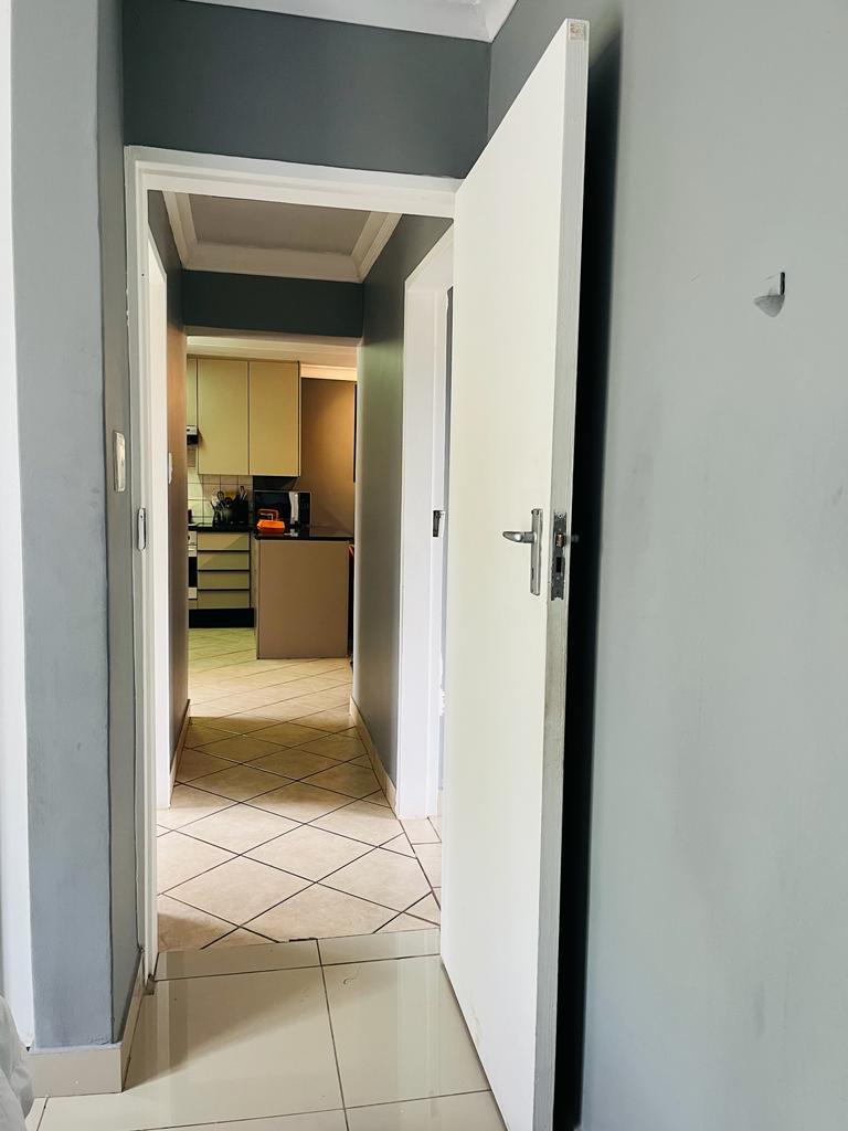 To Let 2 Bedroom Property for Rent in Silver Lakes Gauteng