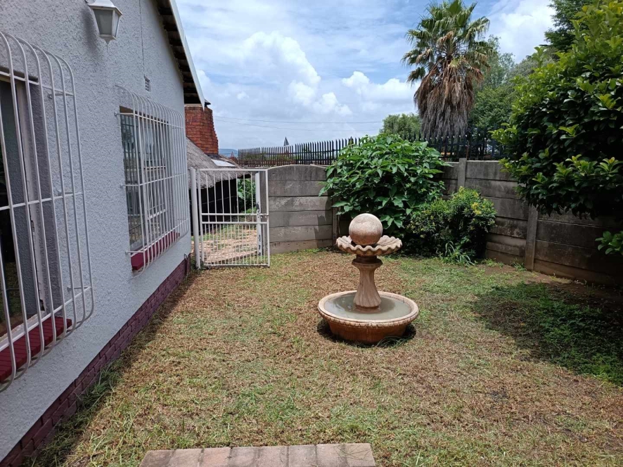 3 Bedroom Property for Sale in Brackendowns Gauteng