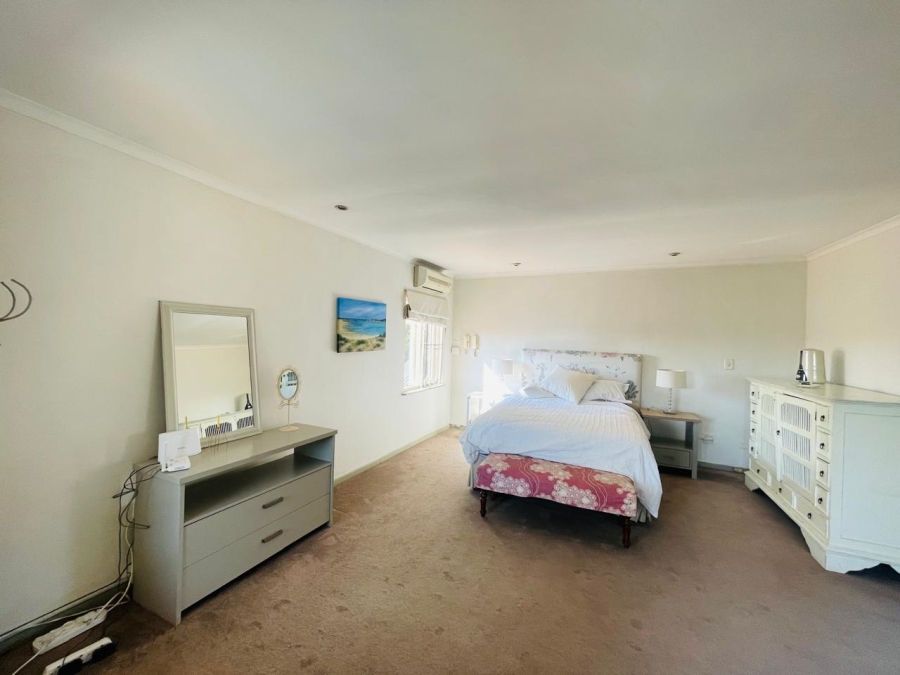 To Let 3 Bedroom Property for Rent in River Club Gauteng