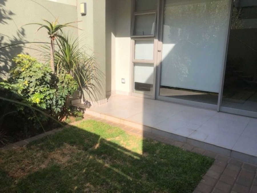 To Let 3 Bedroom Property for Rent in Oaklands Gauteng