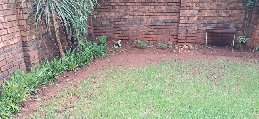 2 Bedroom Property for Sale in Clarina Gauteng