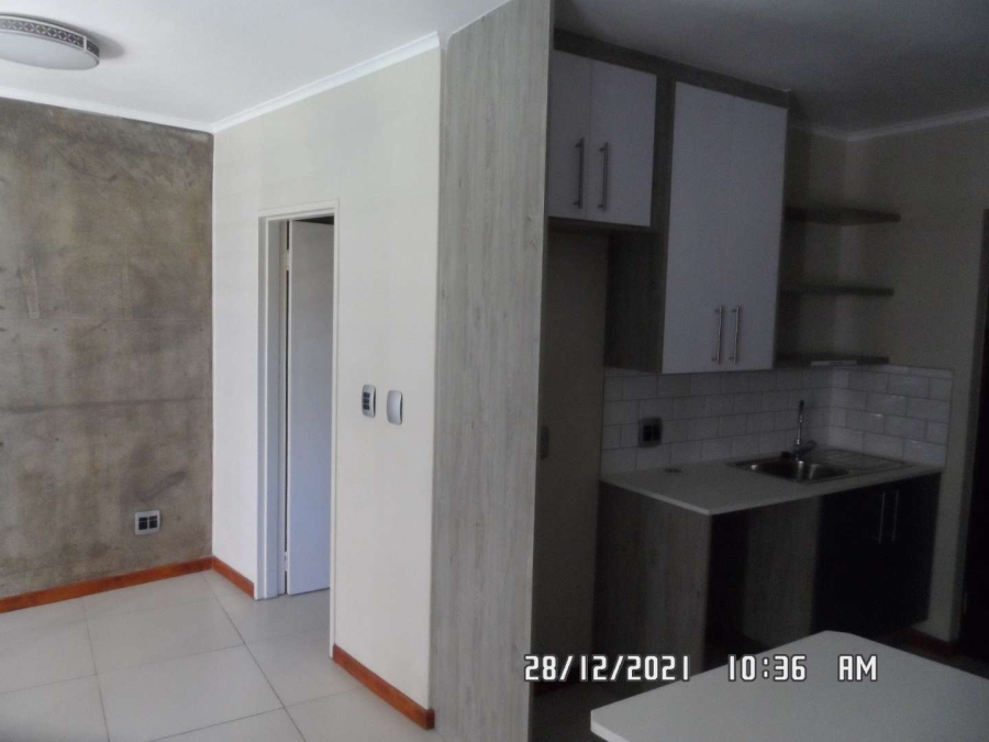 1 Bedroom Property for Sale in Hatfield Gauteng